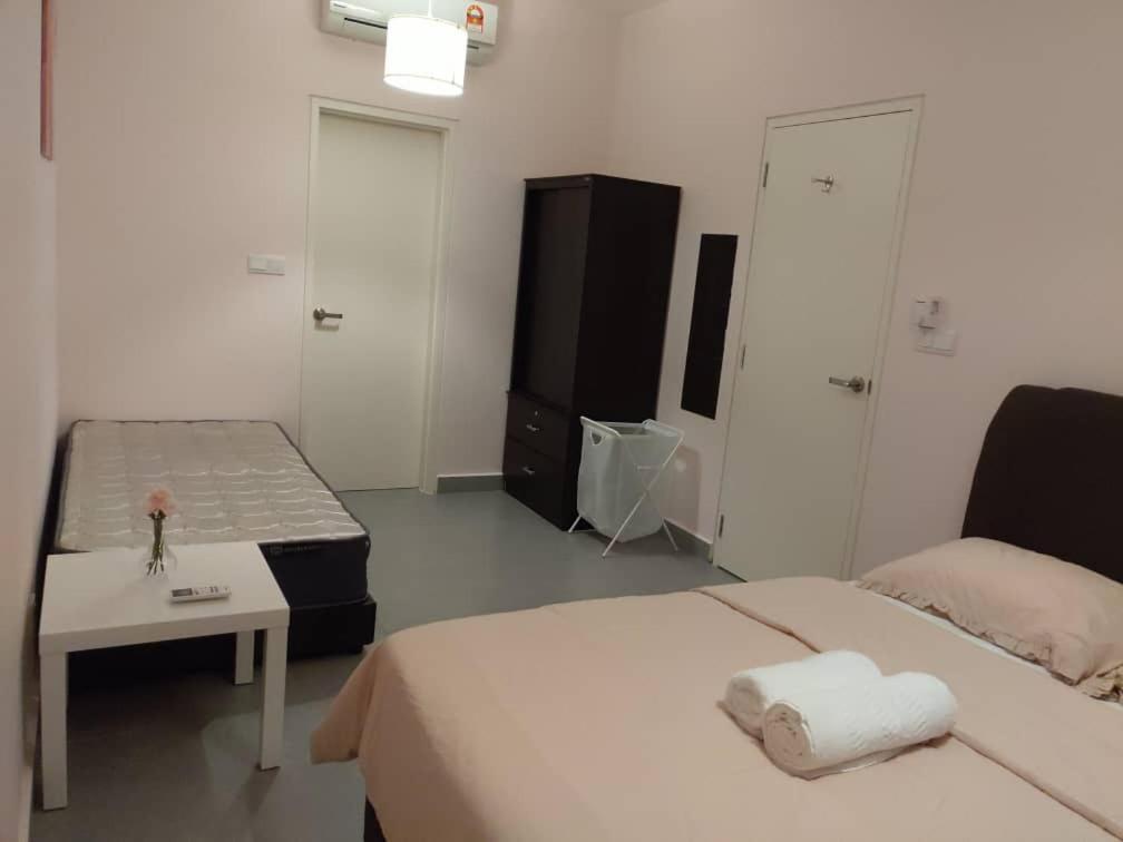 Cozy Studio Unit,Cyberjaya,Wifi, Netflix,Free Parking Exterior foto